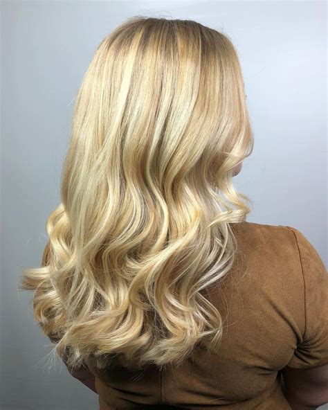 Sunshine Blonde Shauna Looks Great With Her Fresh Blonde By Caitlin Caitlinkhair Salonink