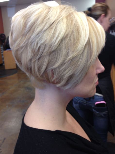 short stacked wedge haircut rolfsol