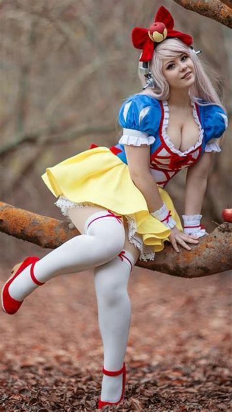 Blonde Snow White Cosplay Sexy Cosplay Cosplay Woman Disney Cosplay