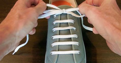 unik  keren mengikat tali sepatu okezone lifestyle