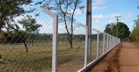 Telambrado Ind E Com De Telas Ltda - ITATELA IND. E COM. DE TELAS LTDA.: Alambrado com Alvenaria