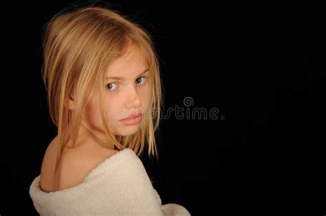 Fille Blonde Sexy Gros Seins Image stock Image du féminité courroie 69165513