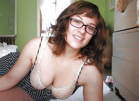 Faces And Down Blouse 23 Porn Pictures XXX Photos Sex Images 1961387 PICTOA