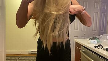 Crossdressing Into Slutty Blonde XNXX