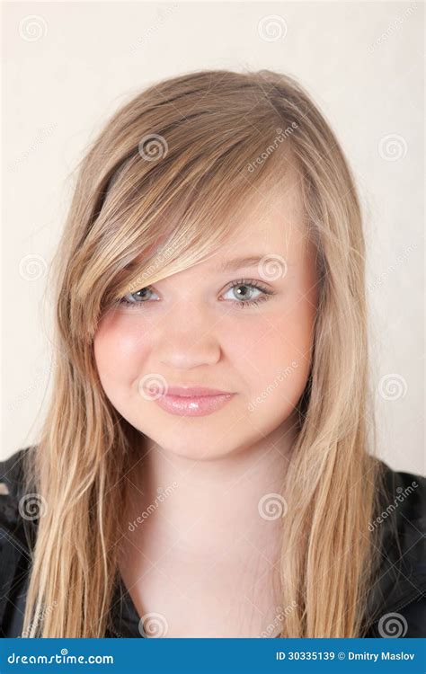 Retrato Del Blonde Imagen De Archivo Imagen De Modelo