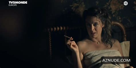 SARAH JEANNE LABROSSE Nude AZNude