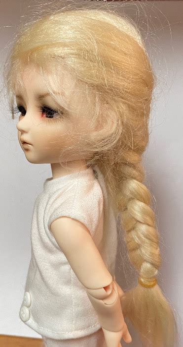 Whitney Mohair Wig Pale Blonde Size 8 9 Doll Peddlar