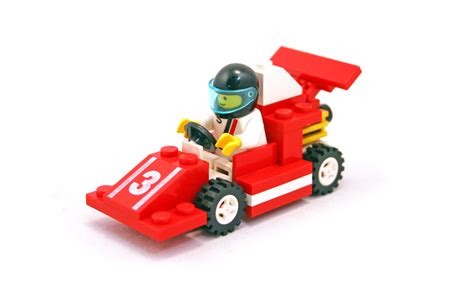 Red Race Car Number 3 - LEGO set #1477-1 (Building Sets > Town)