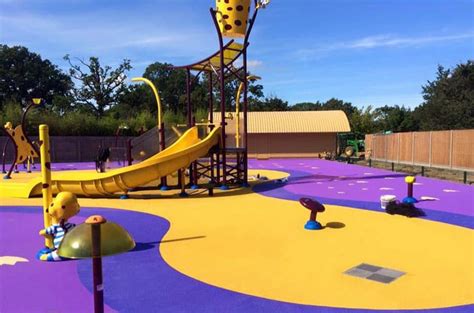 Полиуретановое резиновое покрытие в Москве и Московской области.