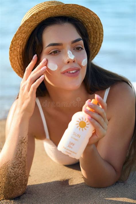 Naked Beach Bikini Girl Stock Photos Free Royalty Free Stock Photos From Dreamstime