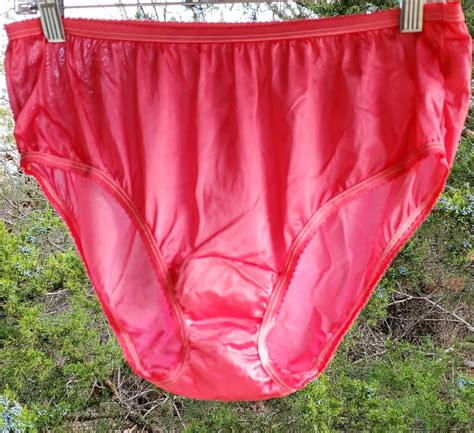 Shadowline Bikini Panty Shiny Nylon XL PINK Peony Gem