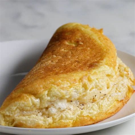 how to make fluffy omelet