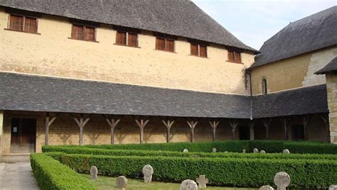 la commanderie de lacommande  ses spectacles de lete ici