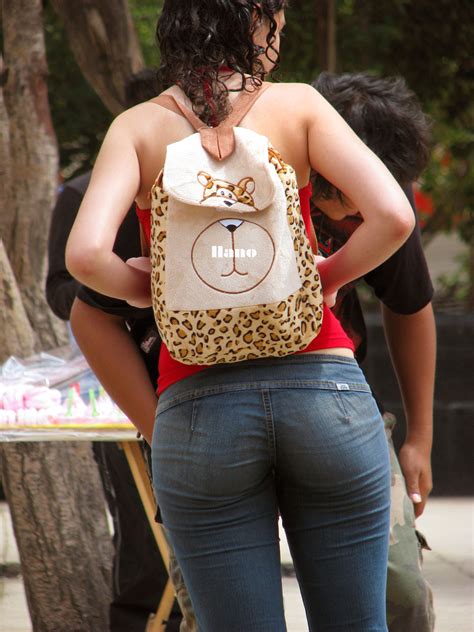 Perfect Ass In Jeans Divine Butts Candid Milfs In Public
