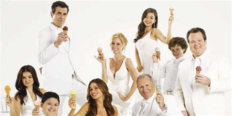 27 Behind-The-Scenes Modern Family Facts - Page 4 of 5