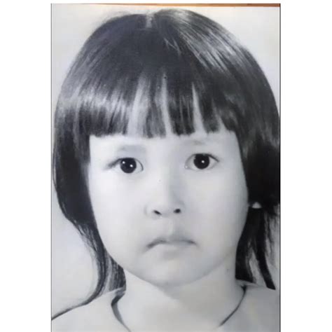 Potret Masa Kecil Artis Senior Ira Maya Sopha Memulai Karier Di Usia Tahun Hot Liputan