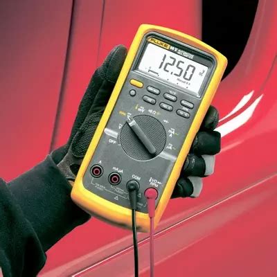 Fluke 88V A Automotive Digital Multimeter Kit Warwick Test Supplies