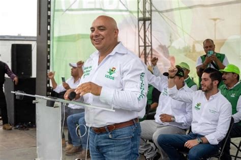 Balean Camioneta De Candidato Del Pvem A La Alcaldía De Chalco Notigram