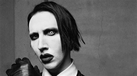 Мэрилин Мэнсон перепел песню 1980-х «Cry Little Sister» (Слушать)