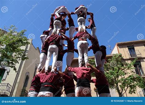 Castellers Torre Humana De Catalonia Espanha Fotografia Editorial