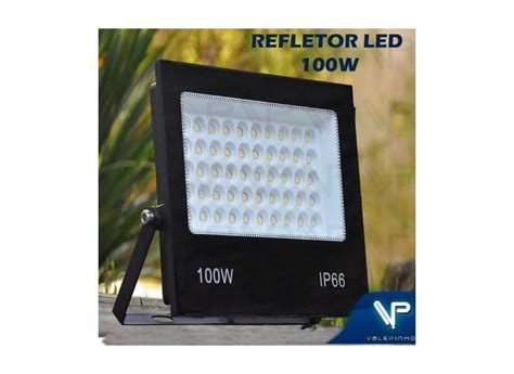 Refletor Holofote Led Floodlight 100w 3000k Branco Quente Bivolt Ip66