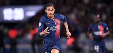 Psg Rcs La Composition Avec Des Surprises Ligue Paris Psg