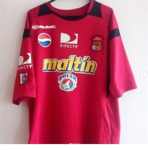 Caracas FC Home football shirt 2008 2009 Sponsored by Maltín