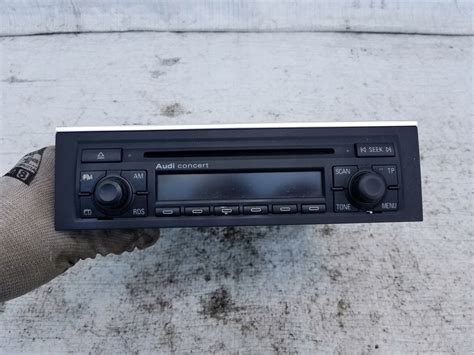 RADIO CD AUDI CONCERT AUDI A4 B7 8E0035186N KOD 13708651626