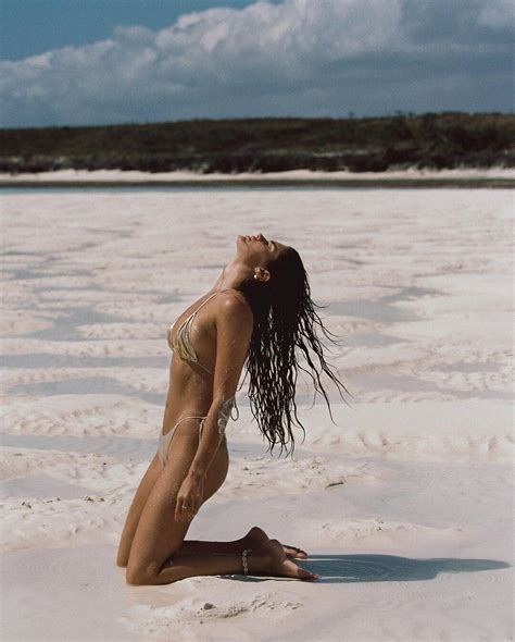 Sara Sampaio Hot Close Up Pics For Bikini Lovers Photos The Fappening