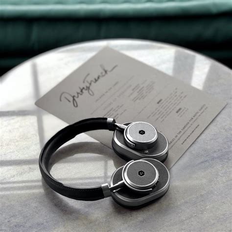 Master & Dynamic MW65G1 - Total Design Reviews