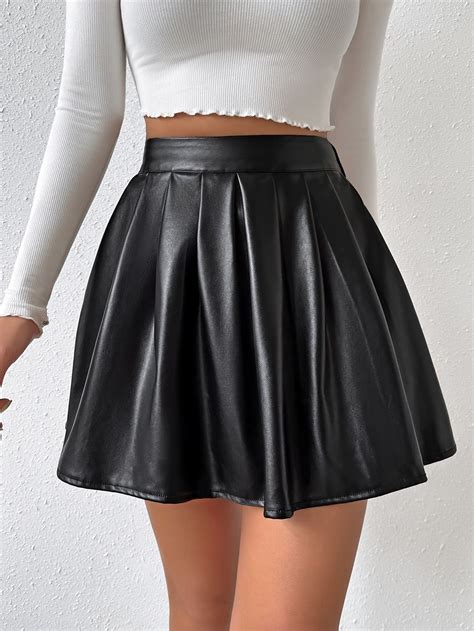 Black Casual Collar Pu Leather Plain Pleated Embellished Slight Stretch