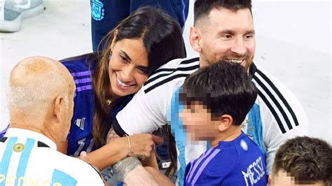 Antonella Roccuzzo Sufre Al Ver A Leo Messi En La Tensa Final Del Mundial Que Ha Ganado Argentina