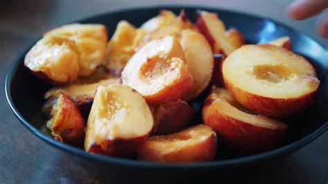 nip slip Chloé Kian Nude Video on YouTube nudeleted