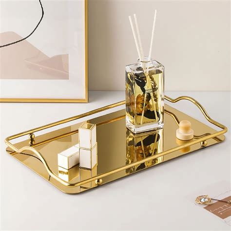 modern  stylish metallic serving tray victoria queen
