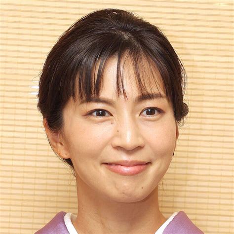 【画像】安田美沙子、紫白菜の手作り餃子披露に「とても美味しそうです」「プロですね」の声 ライブドアニュース