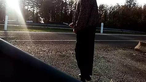 Sondare Un Dildo All Aperto Xhamster