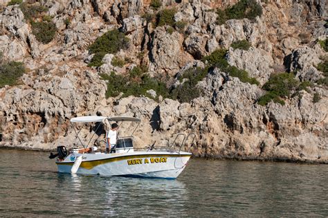 Small Boat Bikini 2 6 2M 30HP Platanias Boats