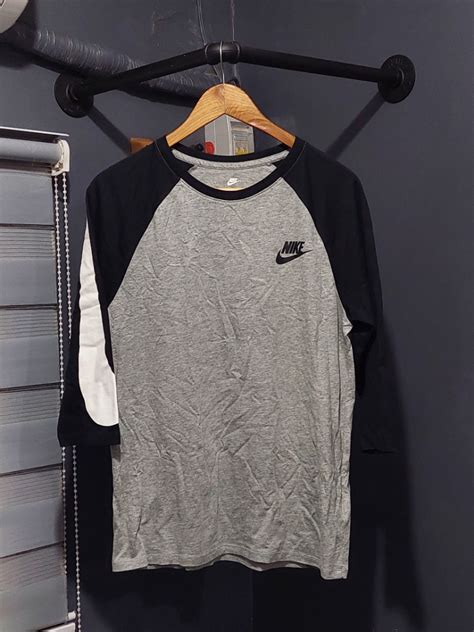 Nike Big Swoosh Raglan Shirt Men S Fashion Activewear On Carousell