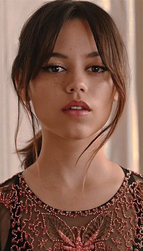 Jenna Ortega Bikini Hot Photos To Inspire Your Summer Body Artofit