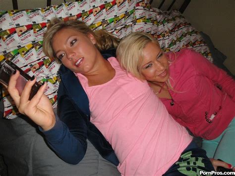 Sexy Babes In Hardcore Threesome Porn Pictures XXX Photos Sex Images PICTOA