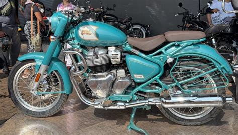 royal enfield classic  twin  india debut  motoverse