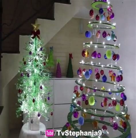 Uniknya Pohon Natal Dari Botol Plastik Okezone Lifestyle