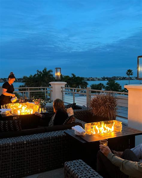 11 Best Rooftop Bars & Restaurants in St. Pete (great views!)