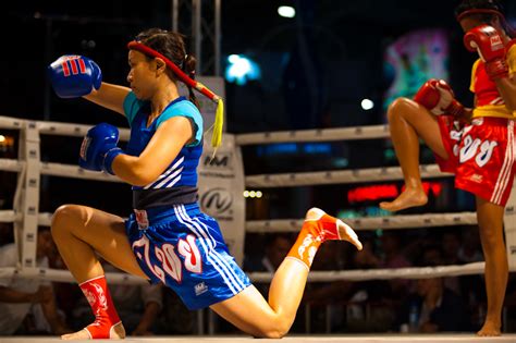 Wai Khru Ram Muay A Female Muay Thai Fighter Performs A Ritualistic Dance The Wai Khru Ram