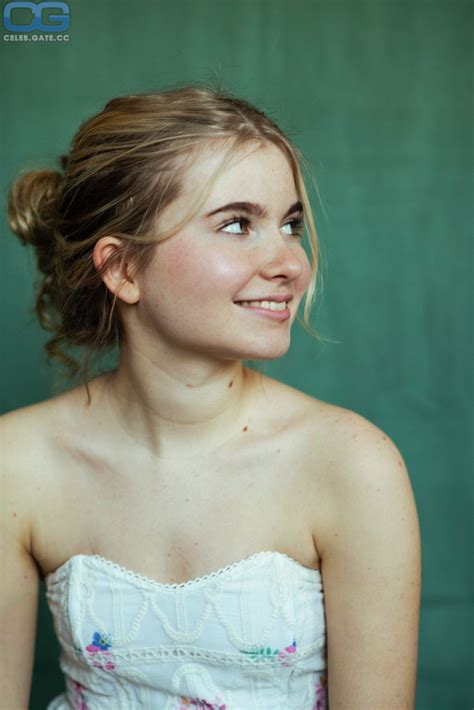 Charlott Reschke Nude Pictures Photos Playboy Naked Topless Fappening