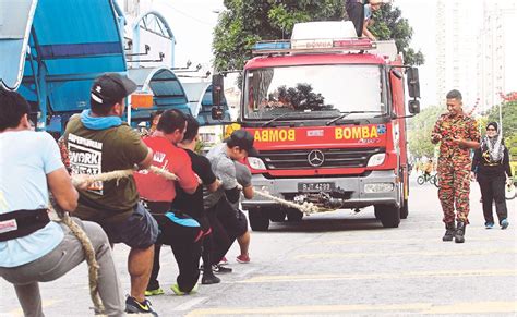 tarik jentera bomba harian metro