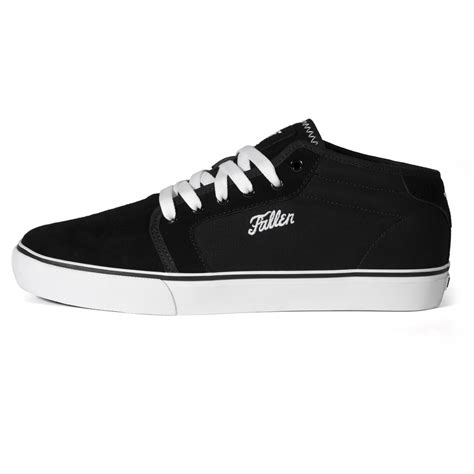 Кеды Fallen Forte Mid Black White черно-белого цвета.