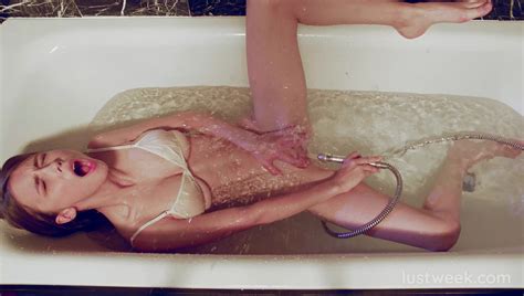 Mila Azul Get Closer And Wetter With Mila Version Extended Lustweek Scene Porn Pic