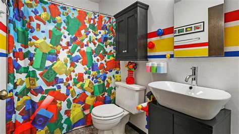 Lego Themed House In Kenosha Finds Buyer See The Homes Colorful