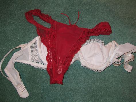 Canadain MIlf Loves To Swing At HomeMoviesTube